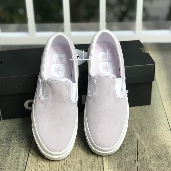 converse slip on pro